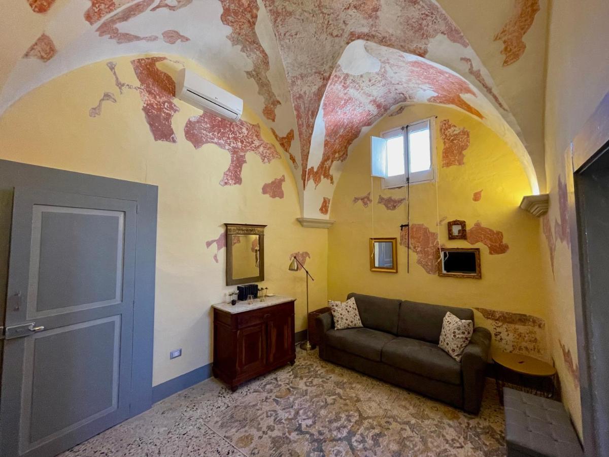 Bed and Breakfast Palazzo De Carlo E Il Parco Dei 7 Pozzi Лечче Екстер'єр фото