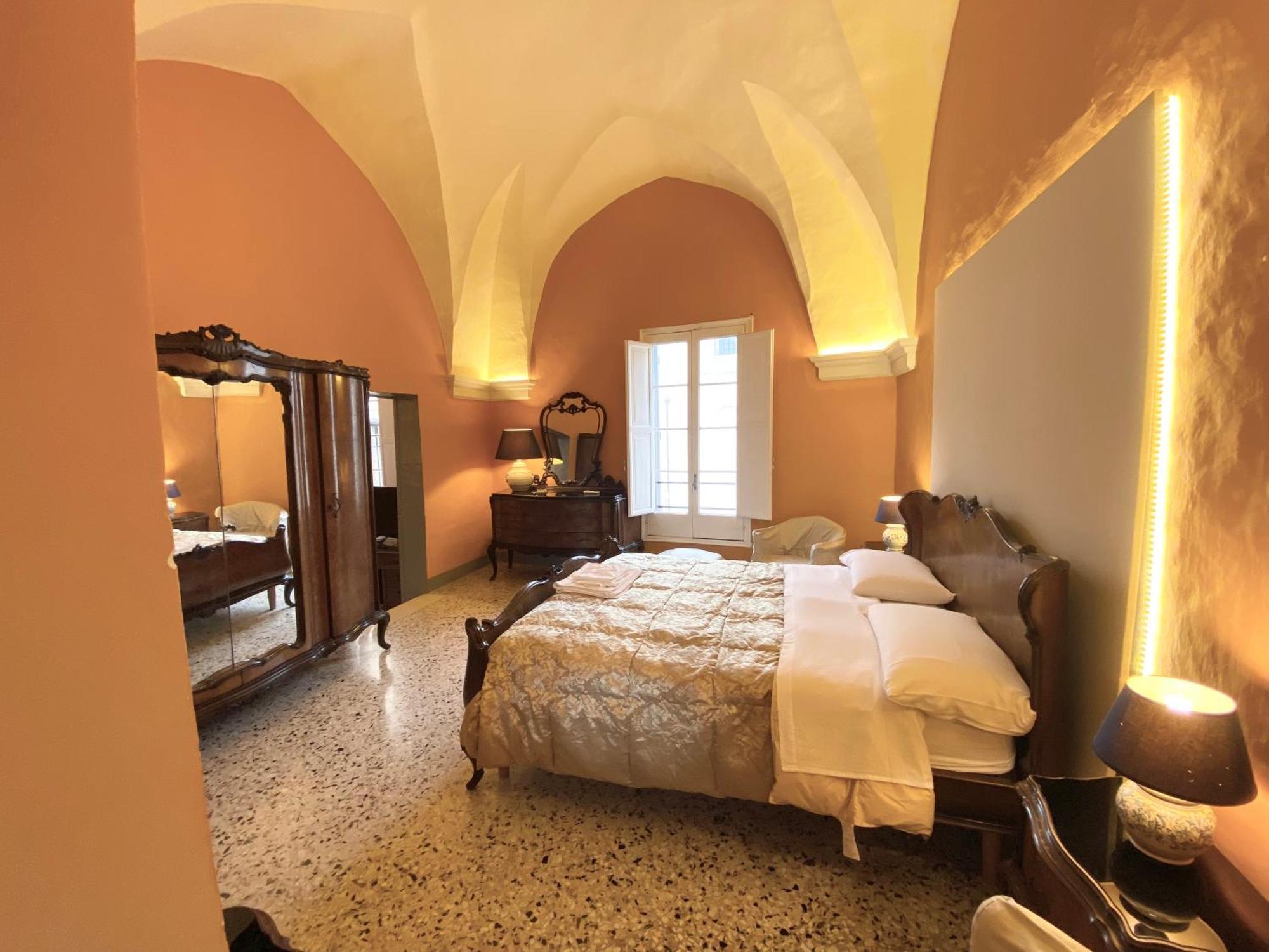 Bed and Breakfast Palazzo De Carlo E Il Parco Dei 7 Pozzi Лечче Екстер'єр фото
